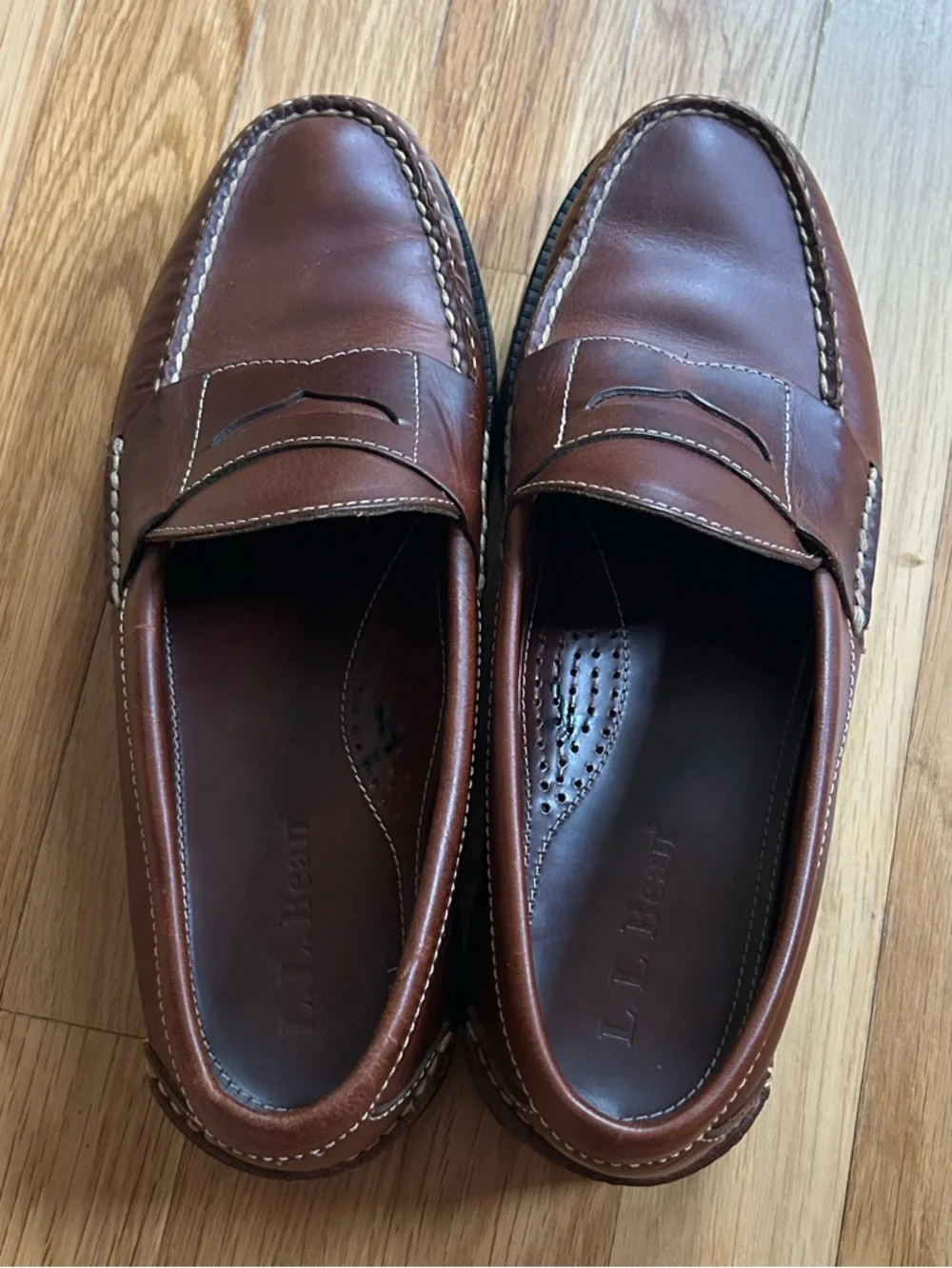 Men's L.L. Bean Brown Leather Loafers size 9